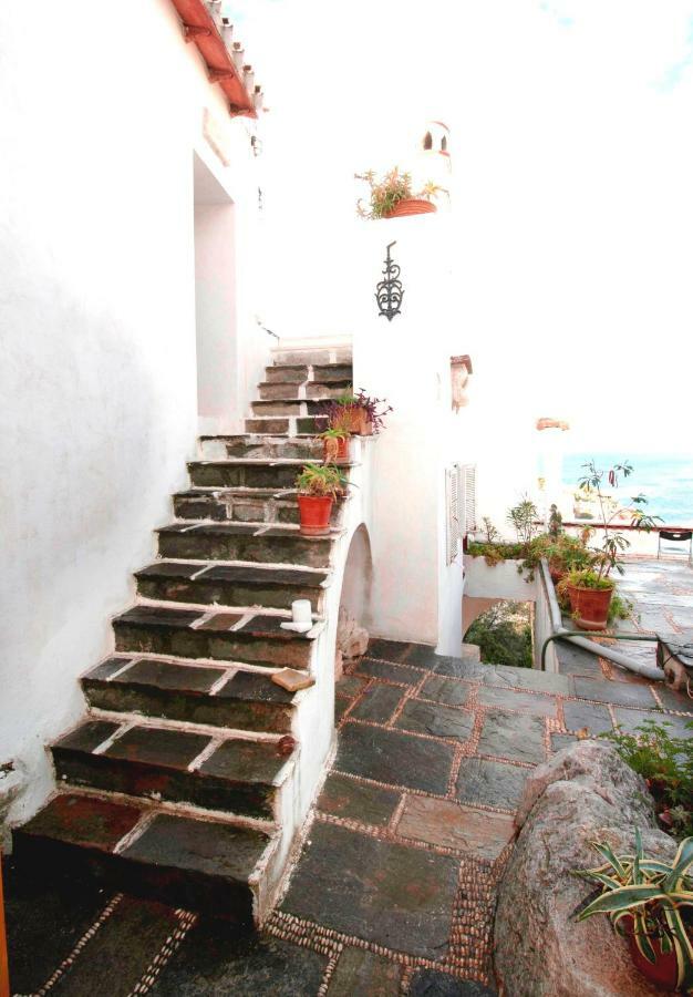 Rallou House Hydra 外观 照片